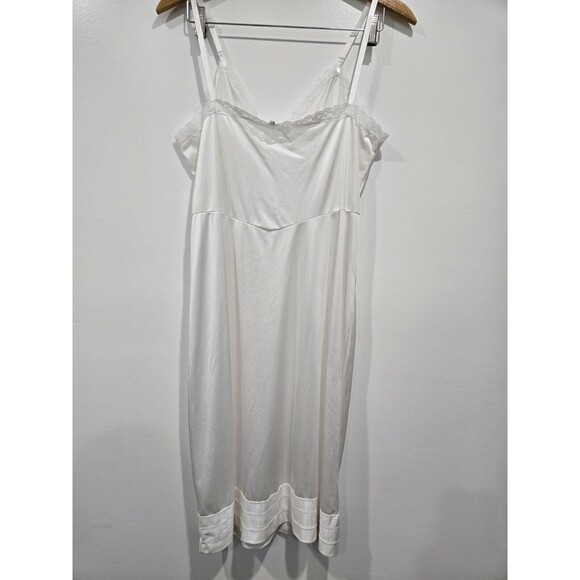 Vintage Beau-Trix White Maxi Slip Dress Woman Sz 40 white Nylon Romantic Lace - Picture 6 of 7